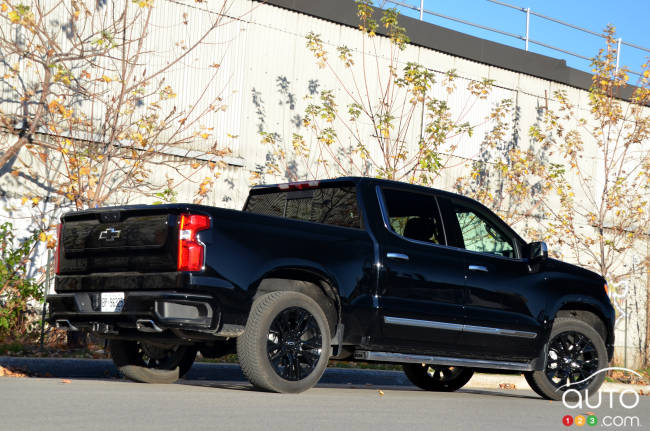 2022 Chevrolet Silverado High Country